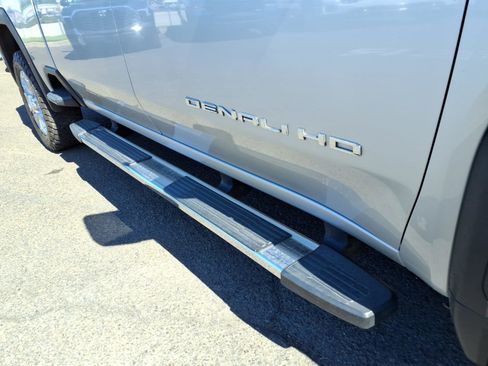 Used 2020 GMC Sierra 2500 Denali w/ Denali Ultimate Package AWD/4WD image 13