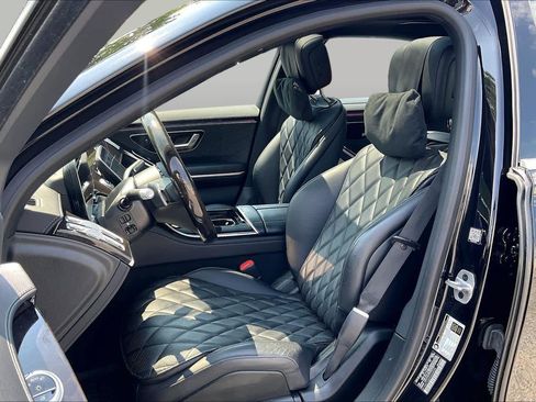Used 2025 Mercedes-Benz S 580 4MATIC Sedan image 7