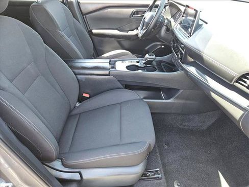 Certified 2026 Nissan Rogue S FWD image 22