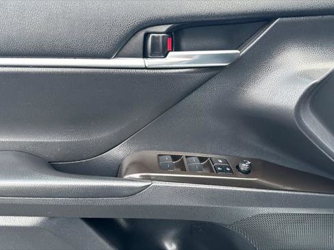 Certified 2023 Toyota Camry SE image 12
