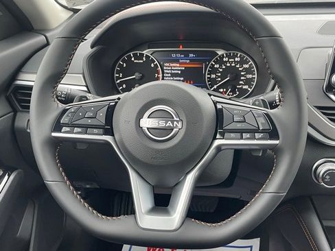 New 2025 Nissan Altima 2.5 SR image 22