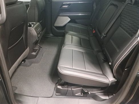 New 2025 GMC Sierra EV Denali image 13