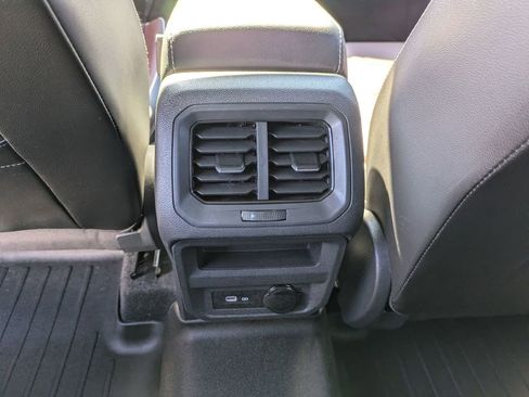 Used 2024 Volkswagen Tiguan SEL R-Line AWD/4WD image 32