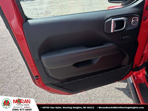 Used 2021 Jeep Gladiator Mojave AWD/4WD image 18