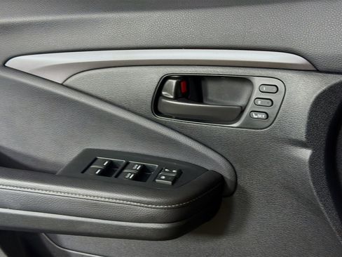 Used 2023 Honda Passport EX-L image 15