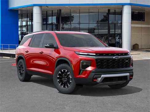 New 2026 Chevrolet Traverse Z71 w/ Driver Confidence Package AWD/4WD image 7
