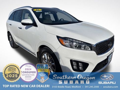 Used 2016 Kia Sorento SX w/ SXL Technology Package image 1