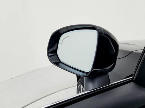 Certified 2025 Volvo XC90 B6 Plus w/ Protection Package image 23