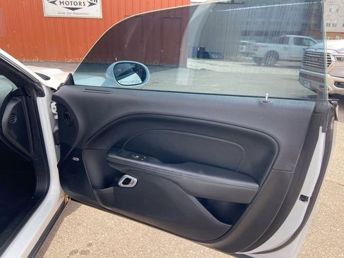 Used 2017 Dodge Challenger GT w/ Driver Convenience Group AWD/4WD image 25