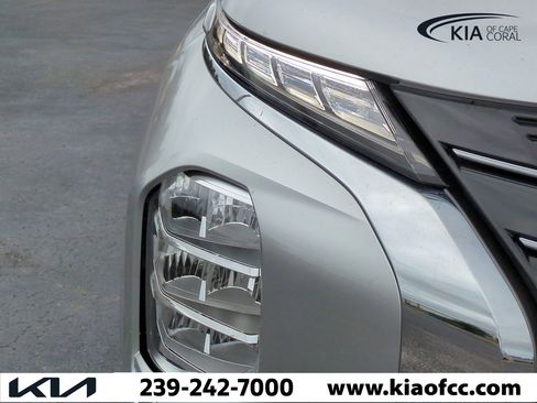 Used 2024 Mitsubishi Outlander ES image 10