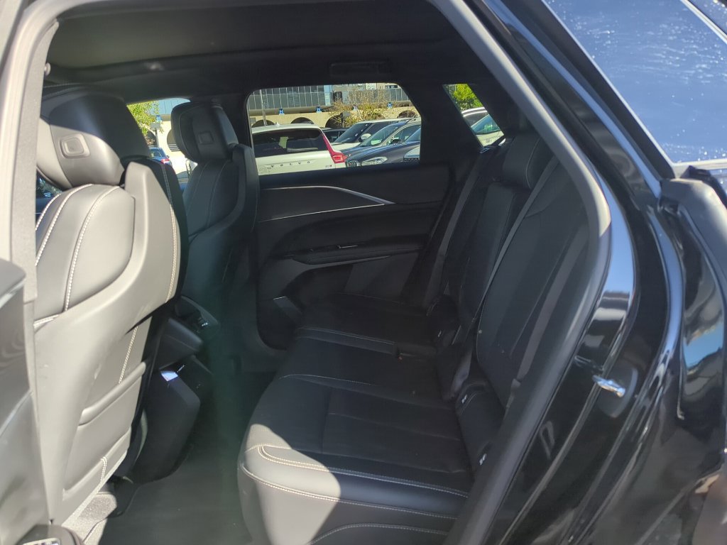 Certified 2024 Cadillac Lyriq Sport AWD/4WD image 9