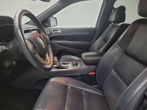 Used 2017 Jeep Grand Cherokee Limited w/ Luxury Group II image 17