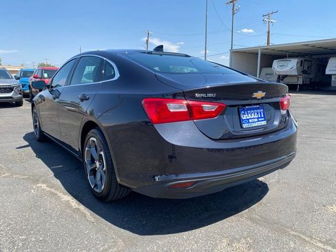 Used 2023 Chevrolet Malibu LT FWD image 18