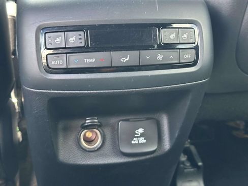 Used 2020 Hyundai Palisade Limited AWD/4WD image 16