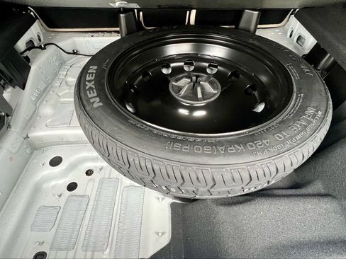 Certified 2022 Mercedes-Benz GLC 300 4MATIC image 49