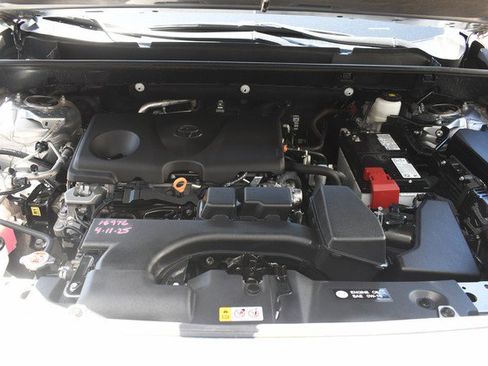 Certified 2024 Toyota RAV4 XLE w/ Convenience Package image 30