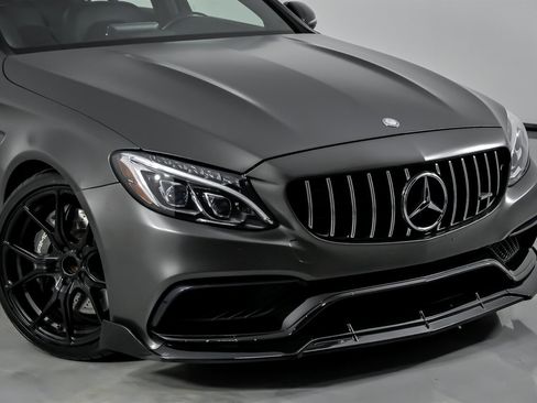 Used 2016 Mercedes-Benz C 63 AMG Sedan image 3