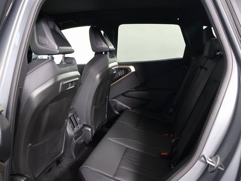 Used 2025 BMW X3 xDrive30i w/ Premium Package image 11