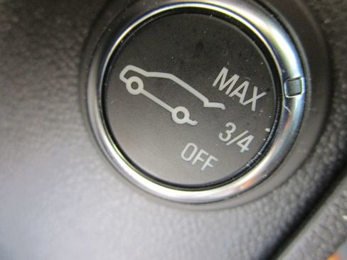 Used 2024 Buick Envista Preferred w/ Convenience II Package FWD image 21