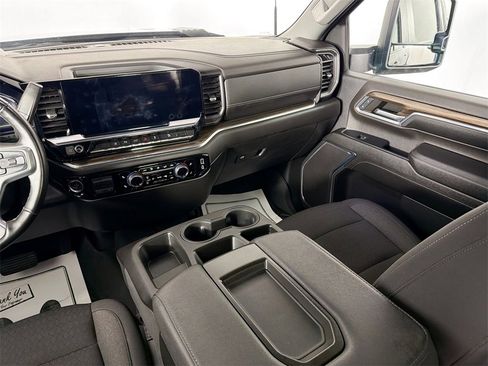 Used 2024 Chevrolet Silverado 2500 LT w/ All Star Edition image 20