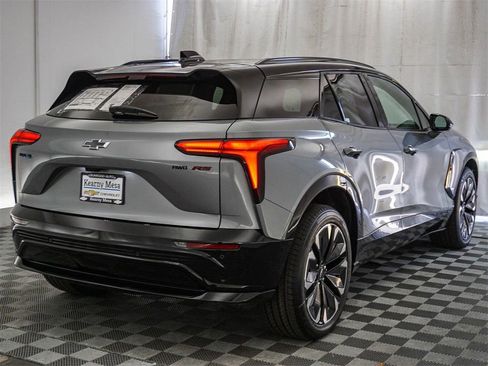 New 2026 Chevrolet Blazer EV RS AWD/4WD image 8