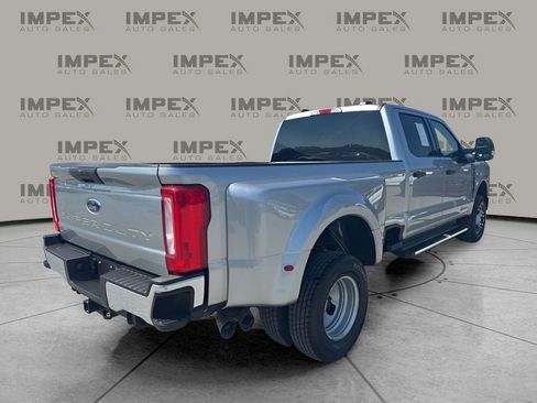 Used 2024 Ford F350 XLT w/ Snow Plow/Camper Package AWD/4WD image 5