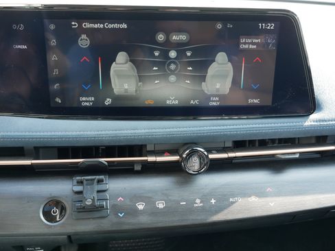 Used 2023 Nissan Ariya PLATINUM+ image 23