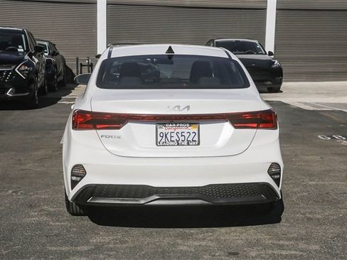 Used 2024 Kia Forte LXS image 9