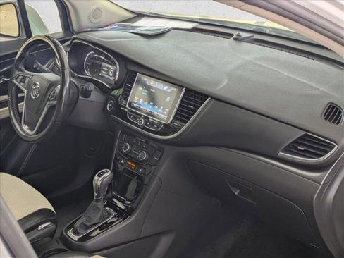 Used 2018 Buick Encore Preferred image 20