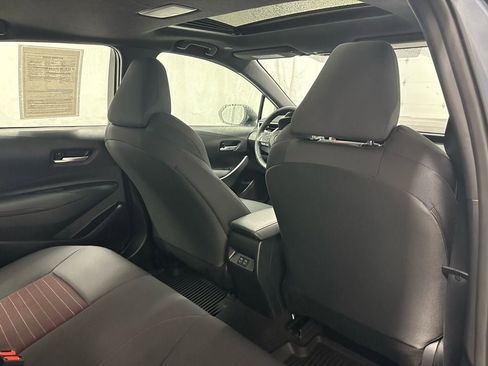 Used 2025 Toyota Corolla SE w/ SE Premium Package image 53