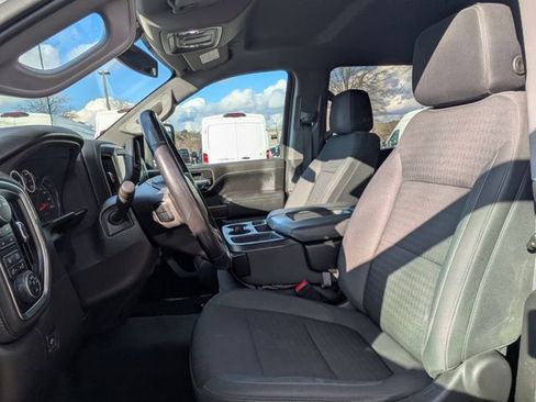 Used 2023 Chevrolet Silverado 3500 LT w/ Convenience Package image 18