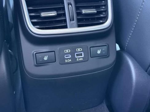 Used 2025 Subaru Outback Touring XT AWD/4WD image 16
