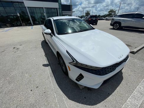 Certified 2022 Kia K5 LXS FWD image 1