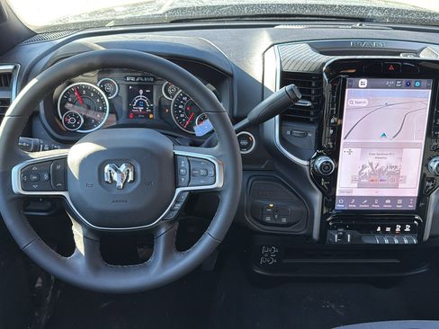 Used 2025 RAM 2500 Big Horn image 27