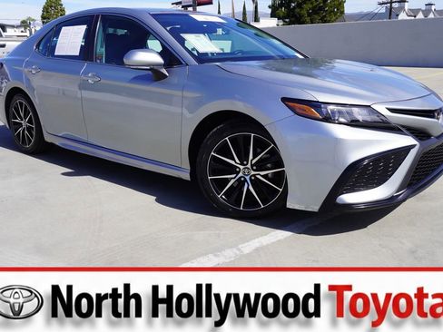Certified 2024 Toyota Camry SE w/ Cold Weather Package image 1