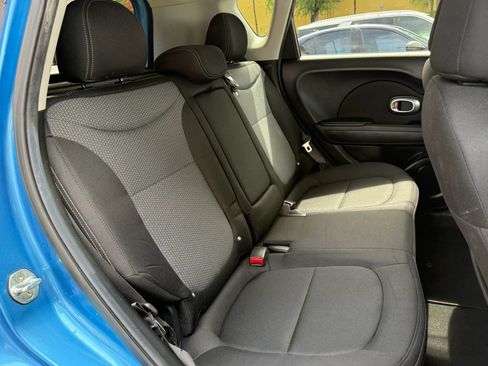 Used 2017 Kia Soul + w/ Designer's Package FWD image 16