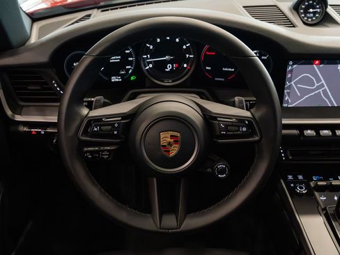 Used 2020 Porsche 911 Carrera S RWD image 14