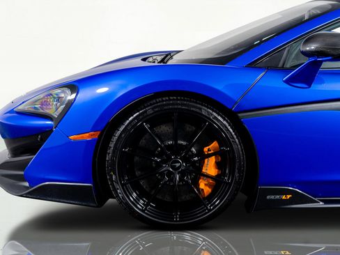 Used 2020 McLaren 600LT Spider image 19