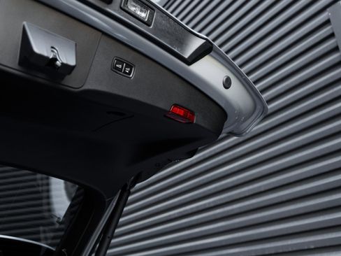 New 2026 Porsche Cayenne Coupe image 28