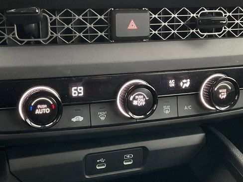 Used 2023 Honda Accord LX image 30