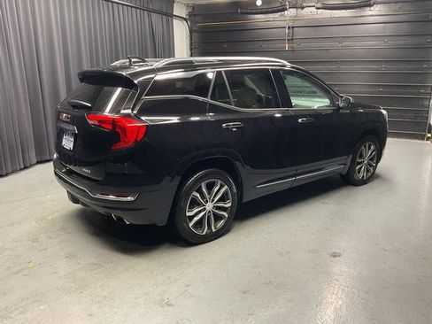 Used 2019 GMC Terrain Denali w/ Advanced Safety Package image 12