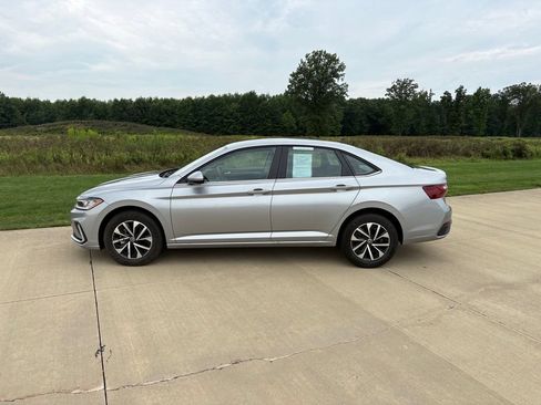 Used 2026 Volkswagen Jetta S FWD image 3