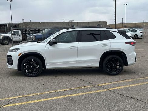 New 2026 Volkswagen Tiguan SE R-Line AWD/4WD image 2