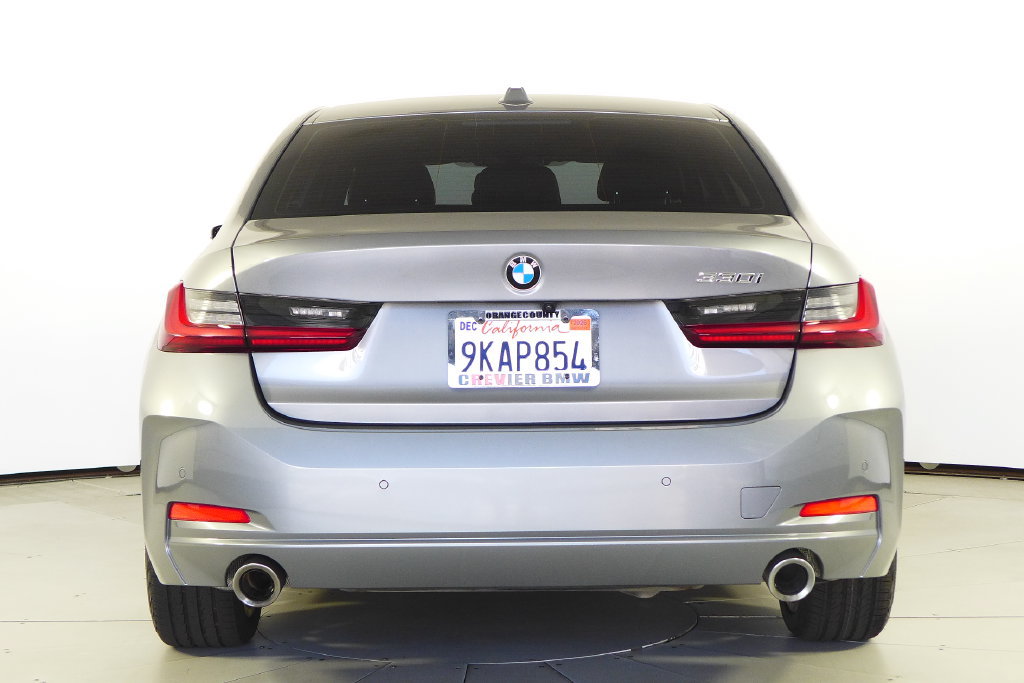 Used 2024 BMW 330i Sedan w/ Convenience Package RWD image 8