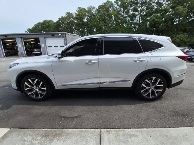 Used 2023 Acura MDX w/ Technology Package FWD image 6