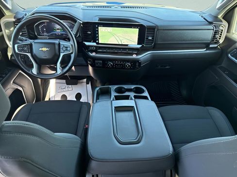 Used 2025 Chevrolet Silverado 1500 LT image 21