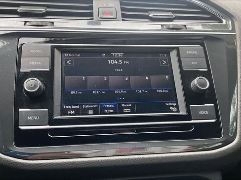Used 2020 Volkswagen Tiguan S AWD/4WD image 37