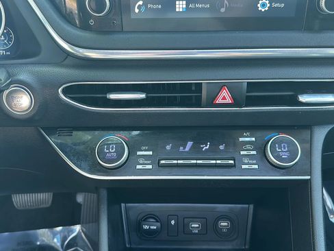 Used 2021 Hyundai Sonata SEL w/ Convenience Package FWD image 34