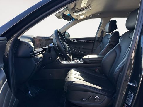 Used 2025 Genesis GV80 2.5T Standard image 9