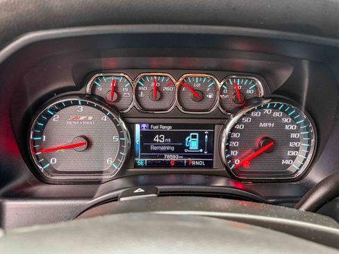 Used 2018 Chevrolet Silverado 1500 LT w/ All Star Edition image 10